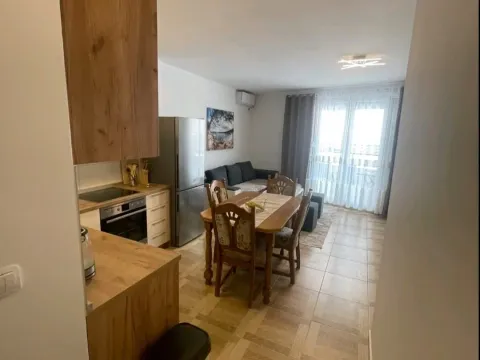Rent, one bedroom apartment, 42m², Bečići, Budva - image 2