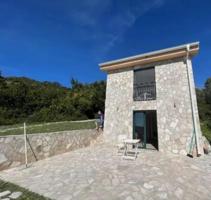 Prodaja, kuća, 80m², Tivat, Crna Gora