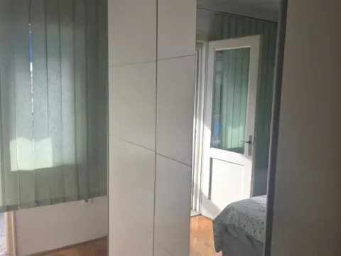 Izdavanje, trosoban stan, 67m², Centar, Herceg Novi - image 4