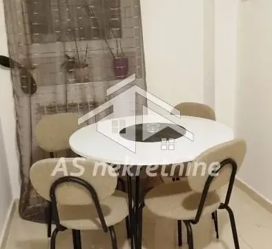 Izdavanje, trosoban stan, 70m², Vračar Sve Podlokacije, Beograd - image 3