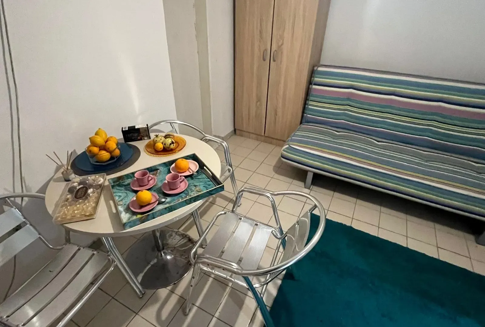 Izdavanje, jednosoban stan, 42m², Budva, Crna Gora