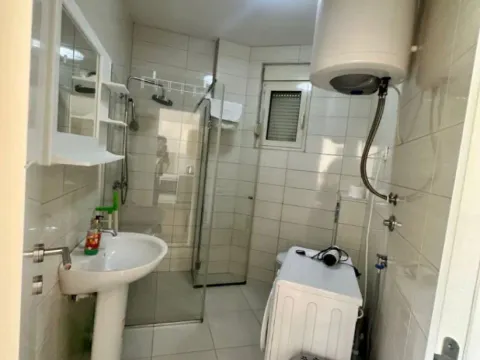 Prodaja, dvosoban stan, 69m², Bečići, Budva - image 2