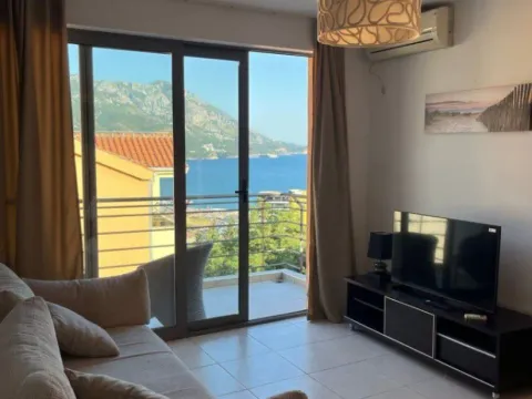 Sale, two bedroom apartment, 80m², Bečići, Budva - image 8