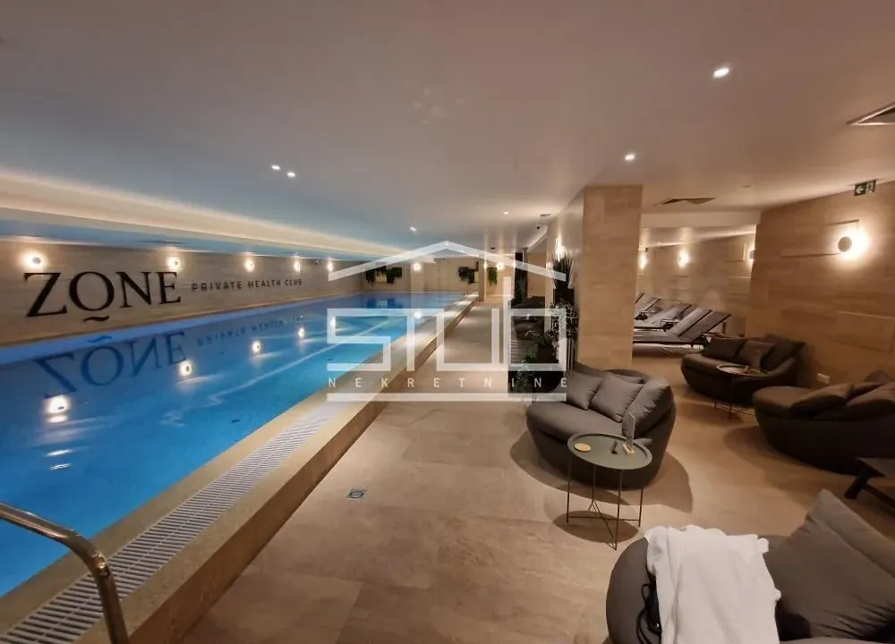 Izdavanje, trosoban stan, 88m², Savski Trg, Beograd