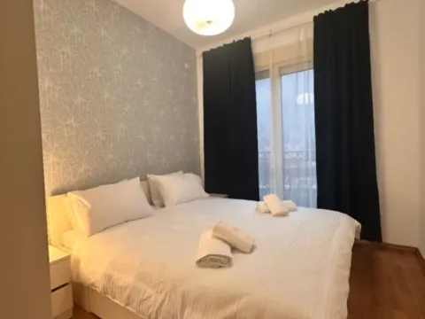 Izdavanje, jednosoban stan, 49m², Škaljari, Kotor - image 4