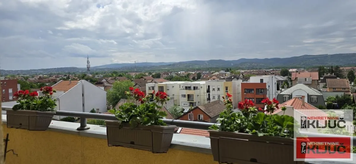 Prodaja, dvosoban stan, 49m², Bulevar patrijarha Pavla, Novi Sad Sve Podlokacije