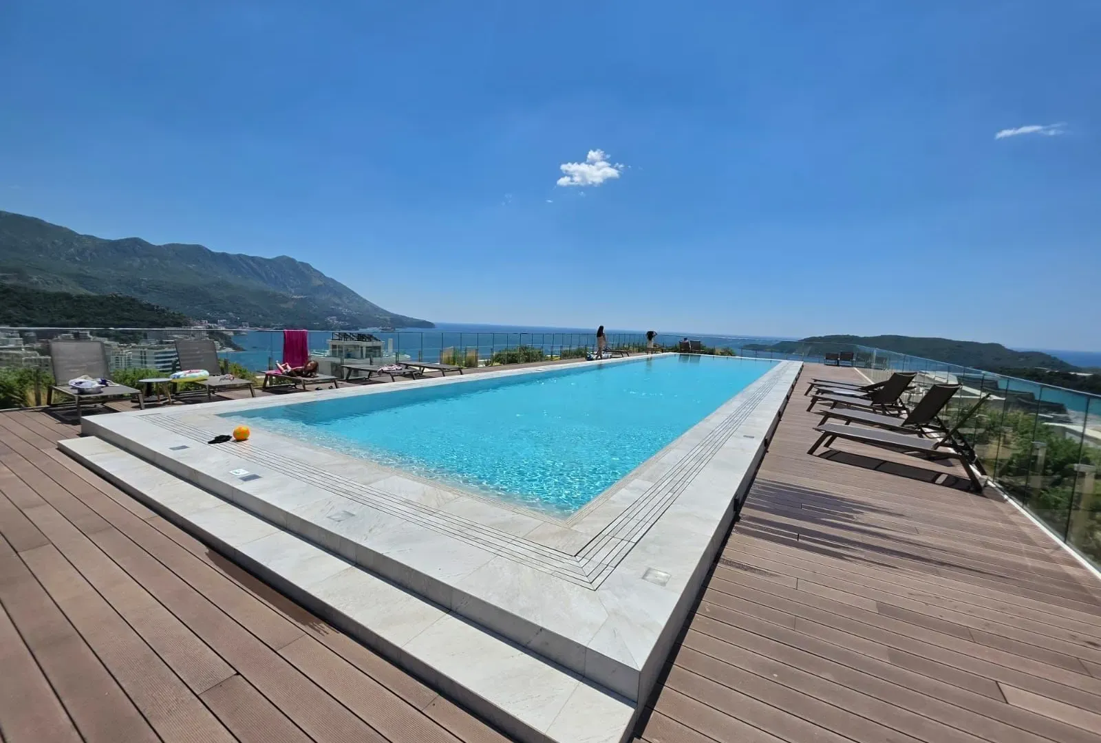 Prodaja, jednosoban stan, 59m², Bečići, Budva
