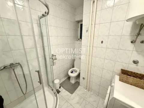 Rent, two bedroom apartment, 45m², Stari Grad, Beograd - image 7