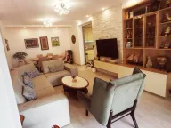 Sale, one bedroom apartment, 61m², Dobrota, Kotor - image 18
