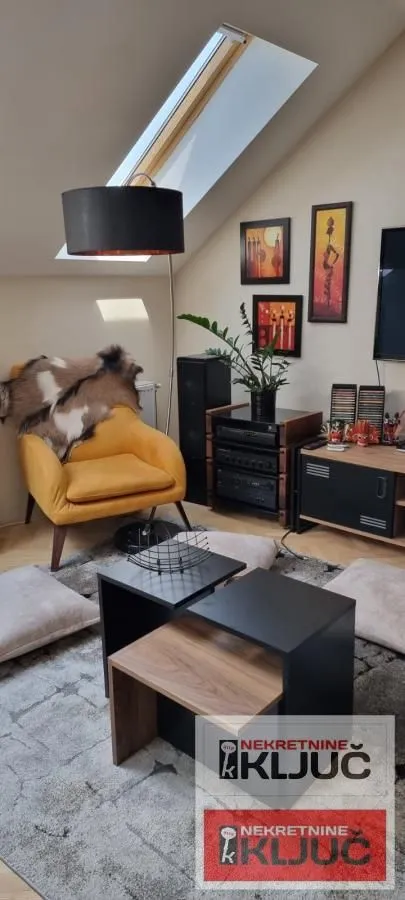 Prodaja, dvosoban stan, 69m², Centar, Novi Sad