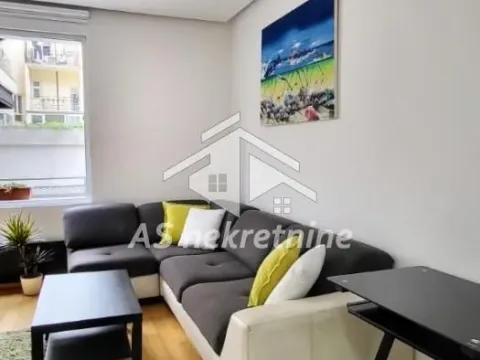 Rent, two bedroom apartment, 45m², Stari Grad, Beograd - image 2