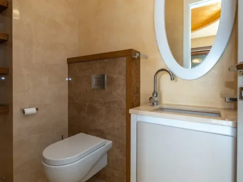 Rent, three bedroom apartment, 275m², Podgorica, Crna Gora - image 15