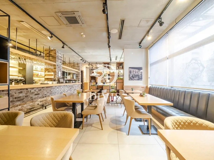 Prodaja, poslovni prostor, 226m², Arena, Novi Beograd Sve Podlokacije