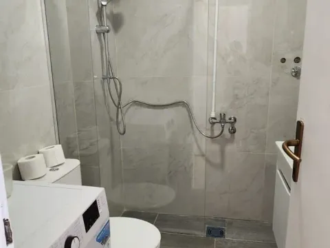 Sale, studio apartment, 114m², Bečići, Budva - image 16