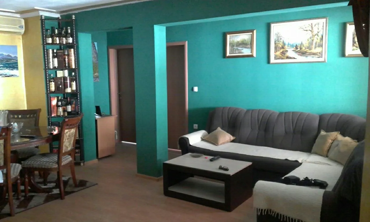 Sale, house, 200m², Šušanj, Bar