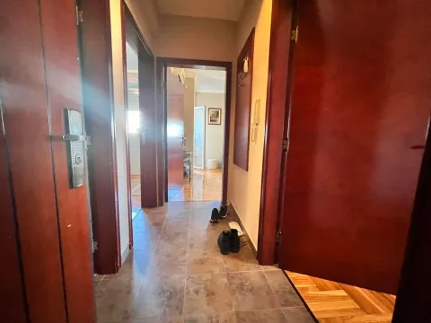 Izdavanje, jednosoban stan, 51m², 1 maj, Podgorica - image 6