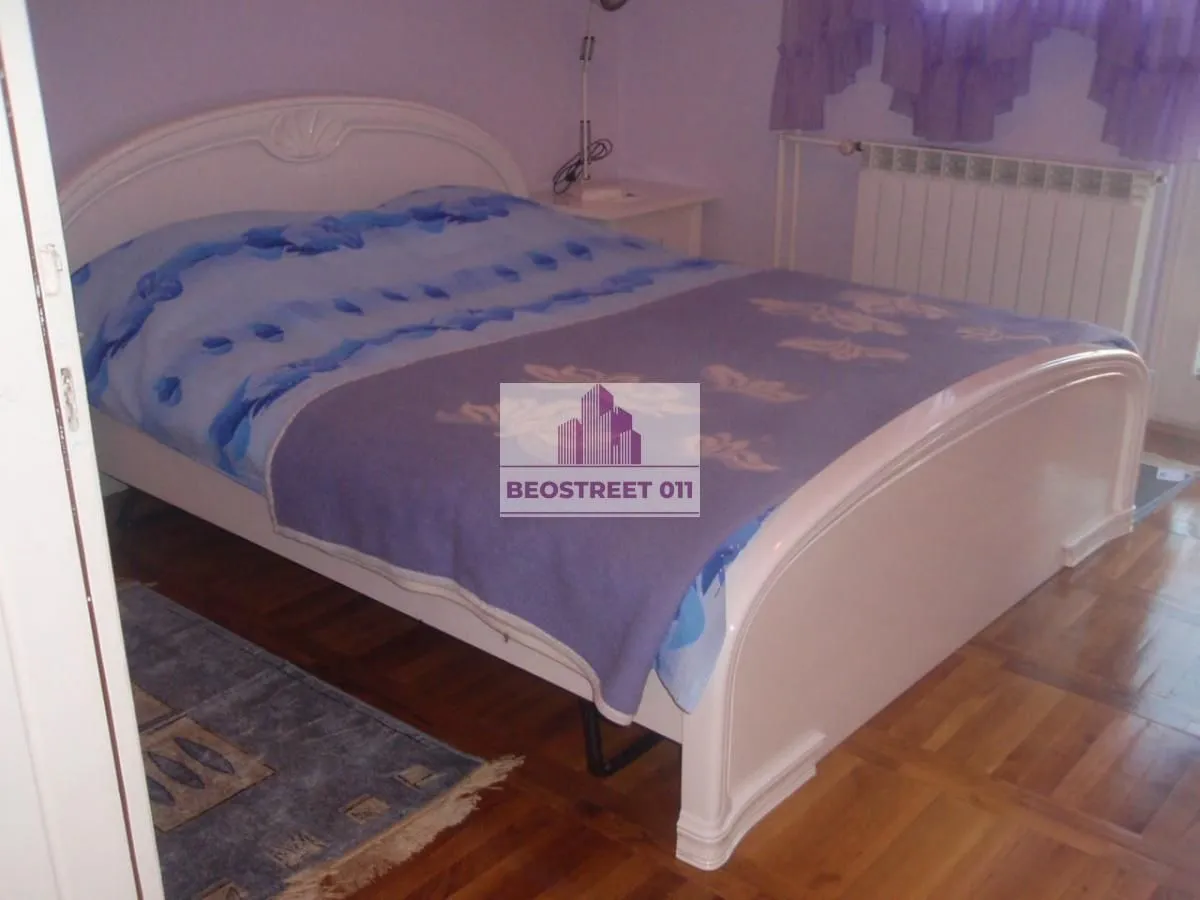 Prodaja, trosoban stan, 80m², Dedinje Sve Podlokacije, Beograd
