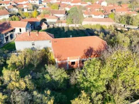 Sale, house, 200m², Leskovac, Srbija - image 5