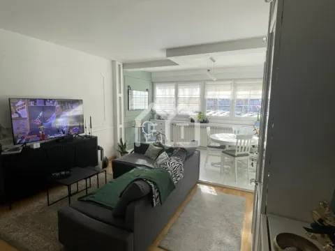 Sale, two bedroom apartment, 52m², Novi Beograd Blok 37, Novi Beograd Sve Podlokacije - image 18