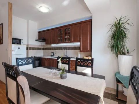 Izdavanje, jednosoban stan, 62m², Zabjelo, Podgorica - image 4