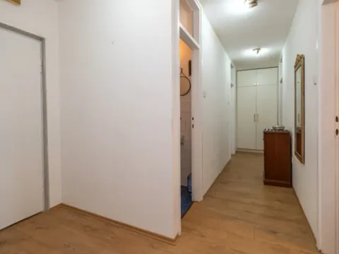 Prodaja, jednosoban stan, 65m², Pobrežje, Podgorica - image 7