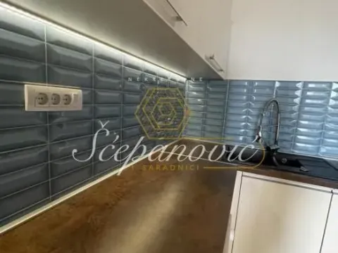 Prodaja, četvorosoban stan, 104m², Bulevar Evrope, Novi Sad Sve Podlokacije - image 3