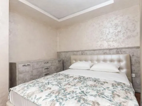 Prodaja, jednosoban stan, 37m², Stari Grad Kotor, Kotor - image 9