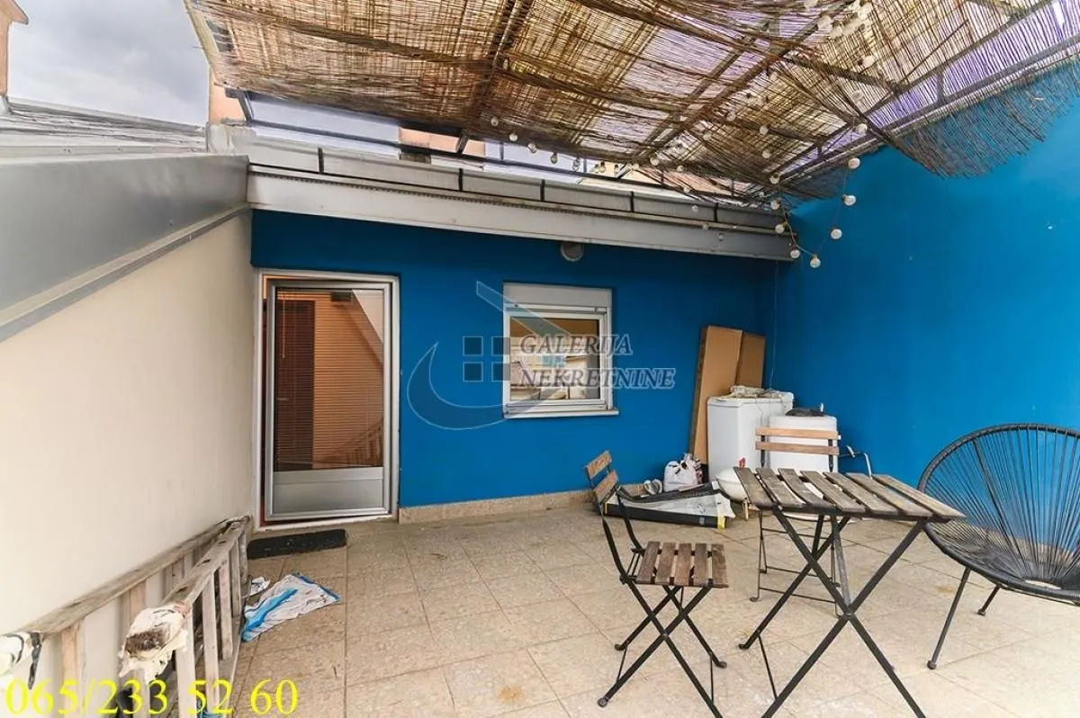 Prodaja, četvorosoban stan, 101m², Autokomanda, Voždovac Sve Podlokacije