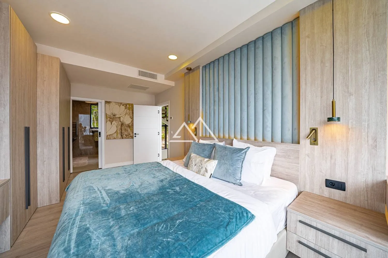 Sale, house, 412m², Dobrota, Kotor