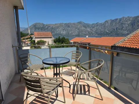 Sale, three bedroom apartment, 115m², Prčanj, Kotor - image 18