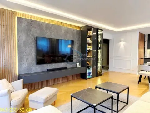 Sale, three bedroom apartment, 87m², Savski Venac, Beograd - image 2