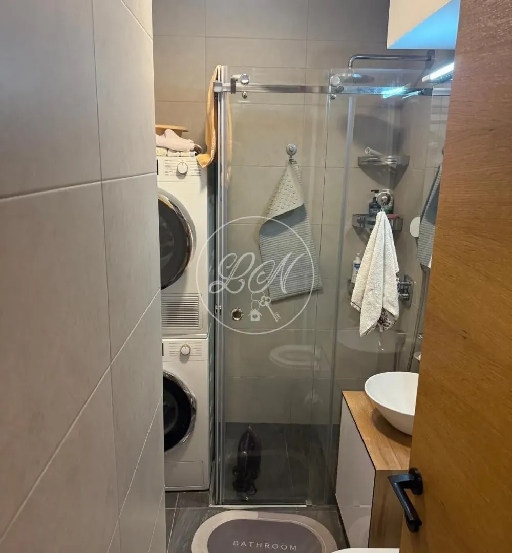 Sale, two bedroom apartment, 74m², Stari Grad, Beograd