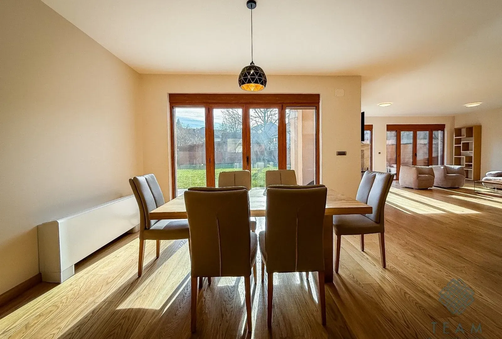 Prodaja, kuća, 330m², Centar, Kolašin