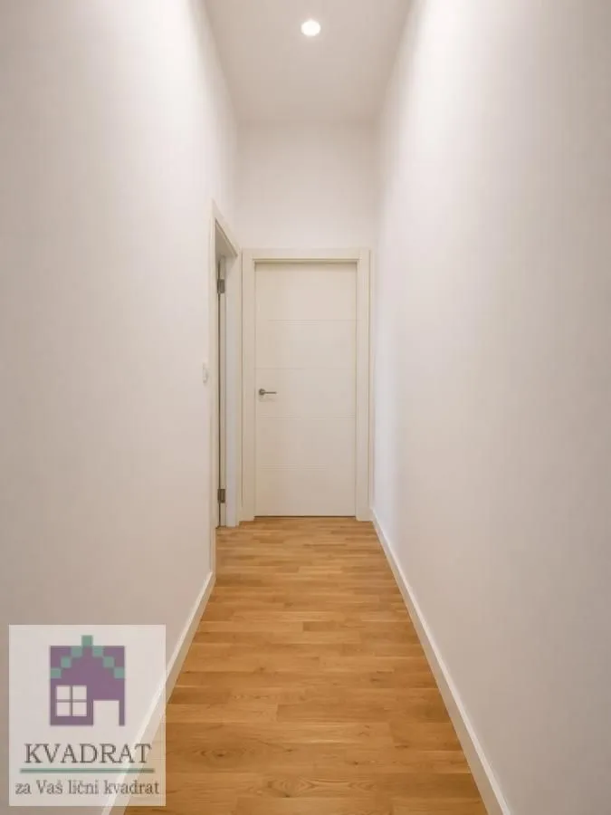 Prodaja, četvorosoban stan, 133m², Telep, Novi Sad Sve Podlokacije