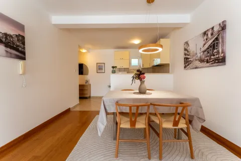 Prodaja, dvosoban stan, 68m², Pržno, Budva - image 7