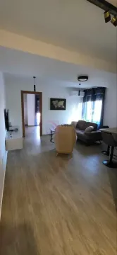 Dnevni boravak sa garniturom, foteljom i TV komodom. - image 7