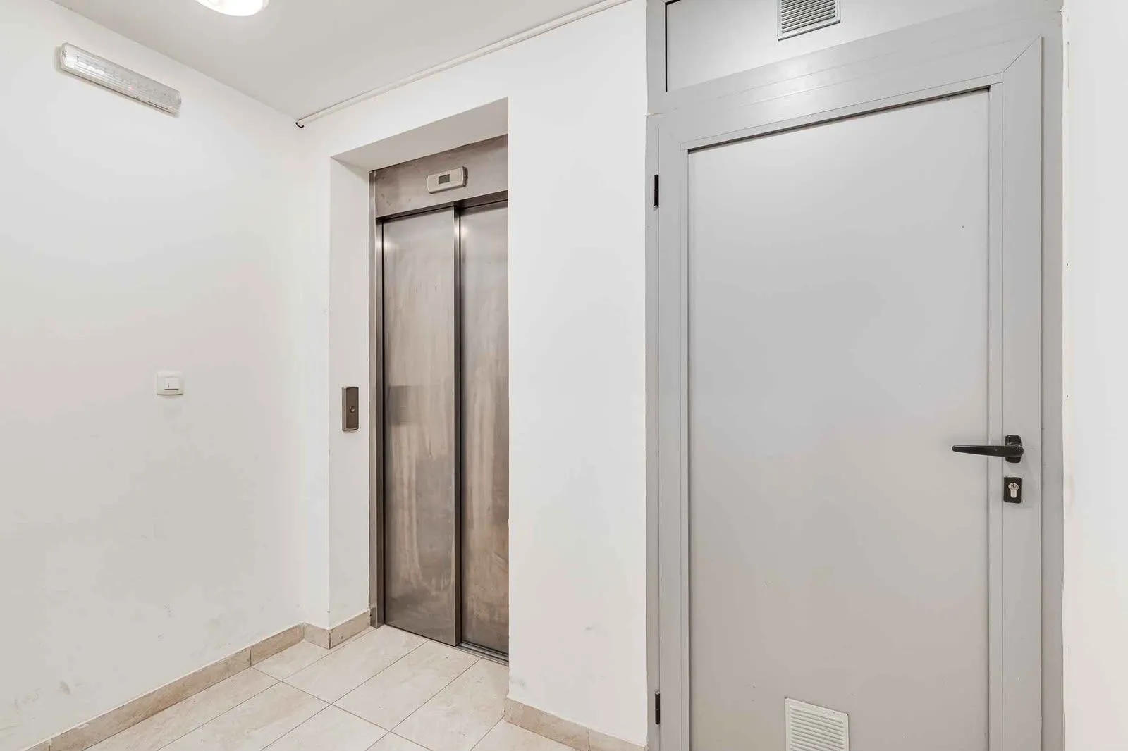 Prodaja, jednosoban stan, 51m², Bečići, Budva