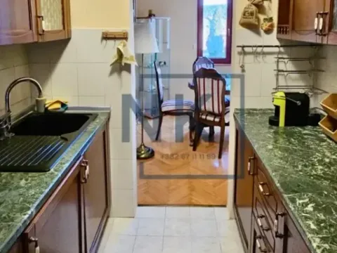 Izdavanje, dvosoban stan, 75m², Malo Brdo, Podgorica - image 7