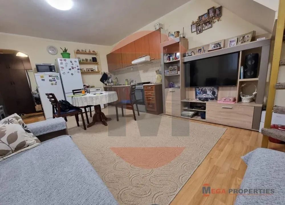 Prodaja, dvosoban stan, 62m², Slavujev Venac, Zvezdara Sve Podlokacije