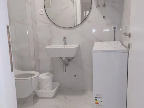 Rent, two bedroom apartment, 65m², Bulevar, Budva - image 4