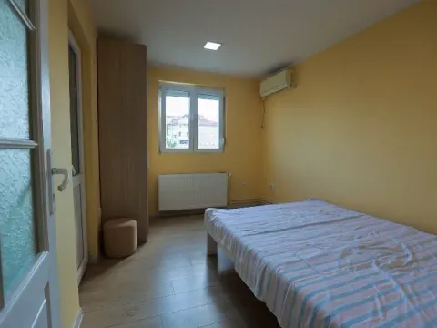 Rent, three bedroom apartment, 60m², Brace Jerković, Voždovac Sve Podlokacije - image 13