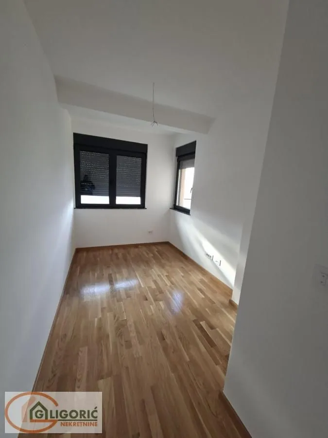 Prodaja, dvosoban stan, 59m², Pančevo, Srbija