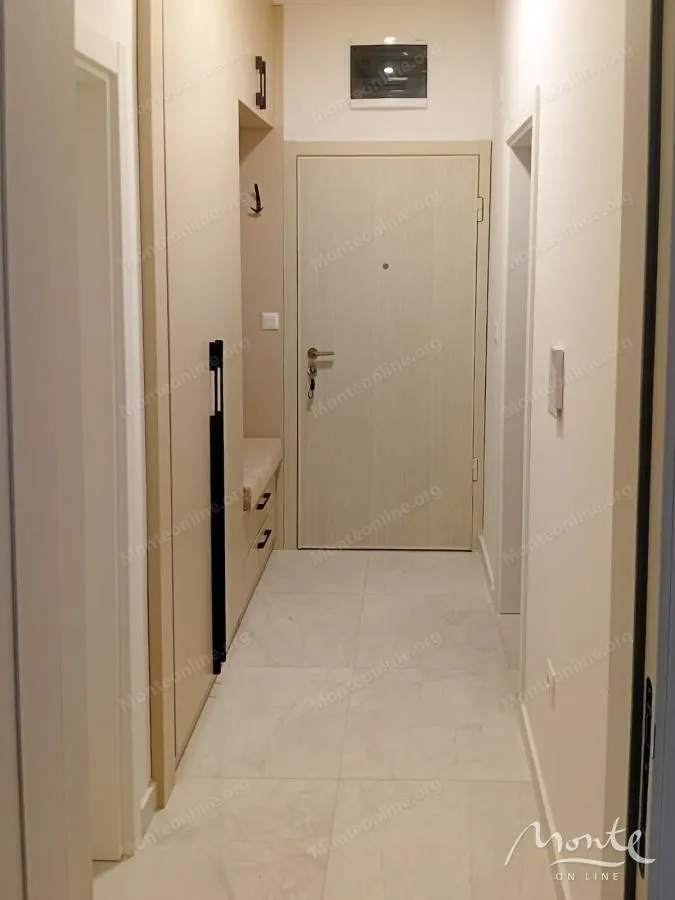 Prodaja, jednosoban stan, 45m², Zabjelo, Podgorica
