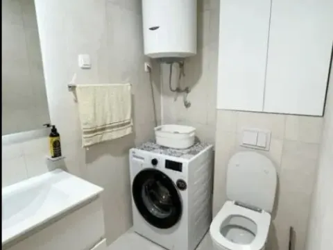 Izdavanje, jednosoban stan, 51m², 1 maj, Podgorica - image 10