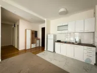 Izdavanje, poslovni prostor, 78m², Kod Capital Plaze, Podgorica - image 5