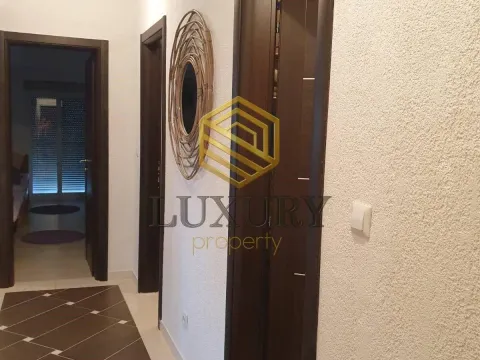 Prodaja, dvosoban stan, 83m², Petrovac, Budva - image 12