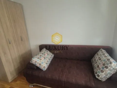 Izdavanje, dvosoban stan, 56m², City Kvart, Podgorica - image 4