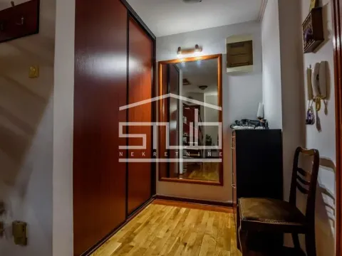 Prodaja, četvorosoban stan, 104m², Gundulićev Venac, Beograd - image 3