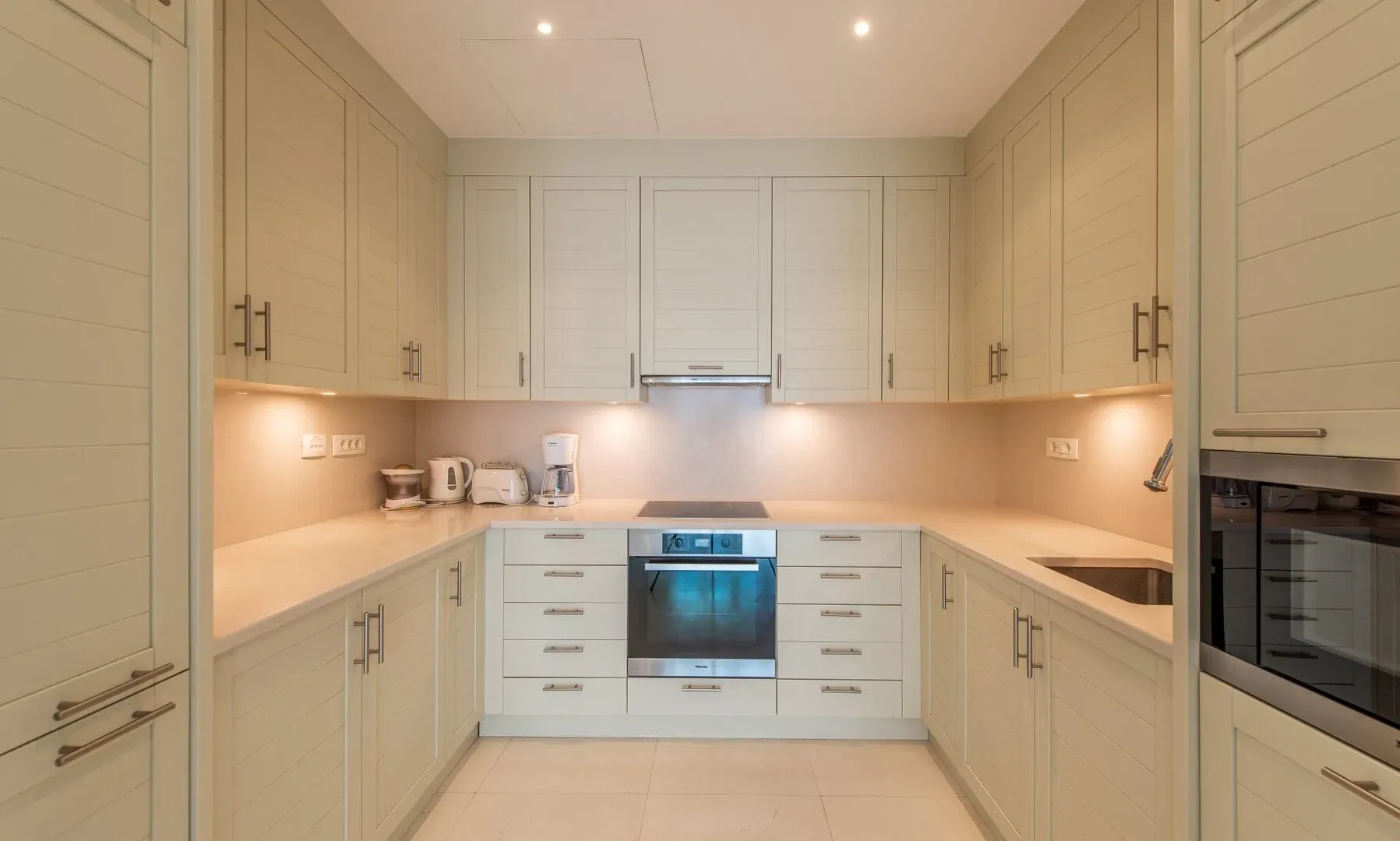 Prodaja, dvosoban stan, 148m², Porto Montenegro, Tivat