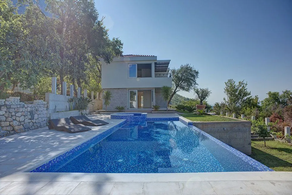 Sale, house, 242m², Blizikuće, Budva
